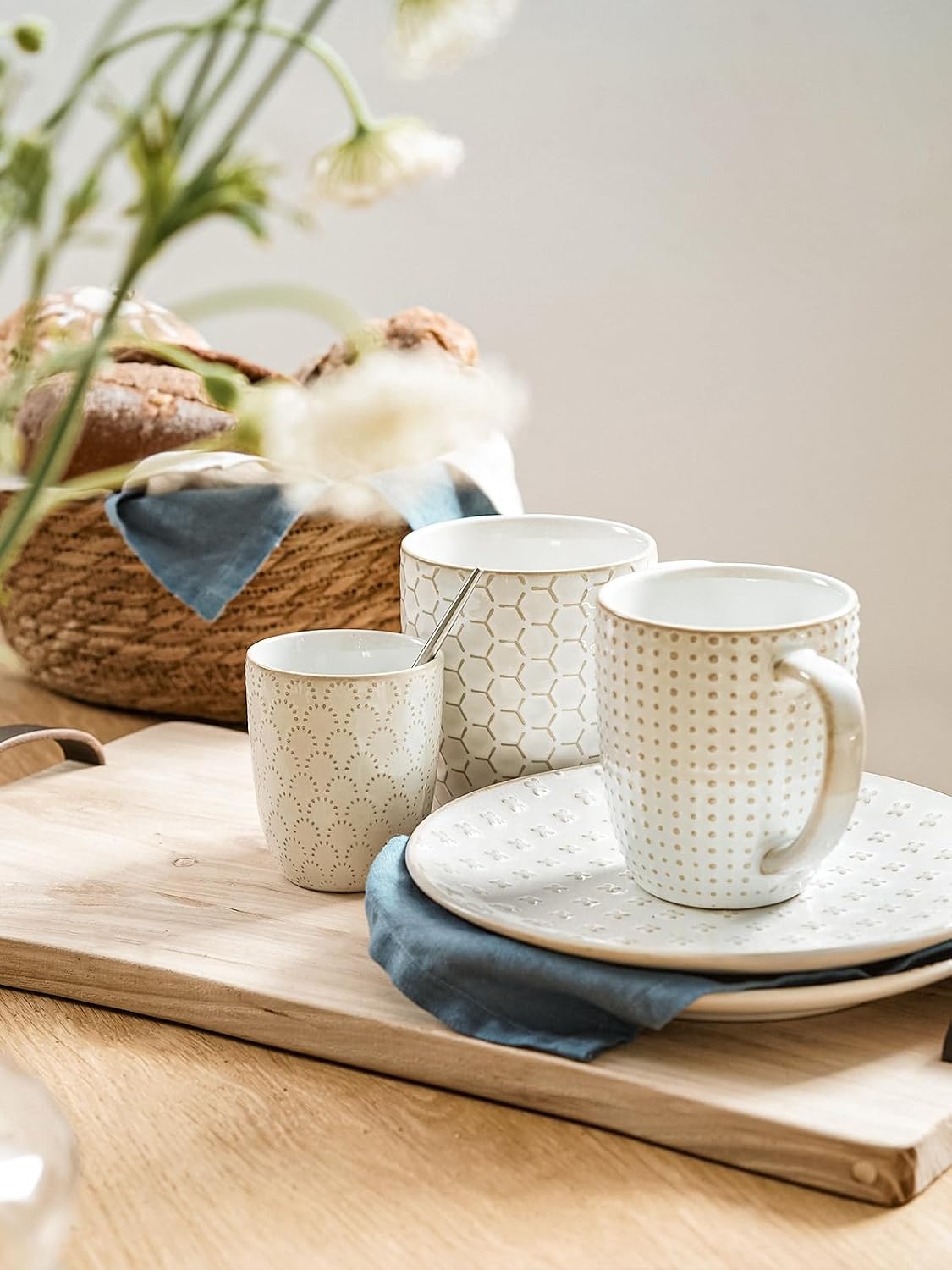 Ceramic Coffee Mugs Set of 4, 16 oz, Embossed, Arctic White – another angle