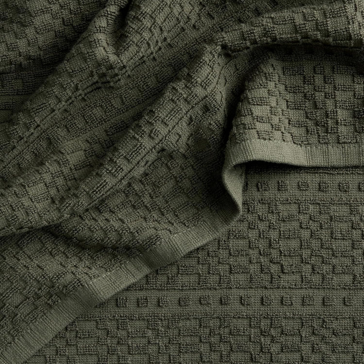 Evergreen Design Series Heavyweight Textured Oversized Kitchen Towels 3-Pack – another angle