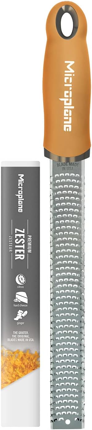 Microplane Premium Zester Grater in Mustard | Lemon Zester tool, Hard Cheese & Vegetable Grater | For Citrus, Parmesan Cheese, Garlic, Ginger, Nutmeg | Fine Stainless Steel Blade, Made in USA