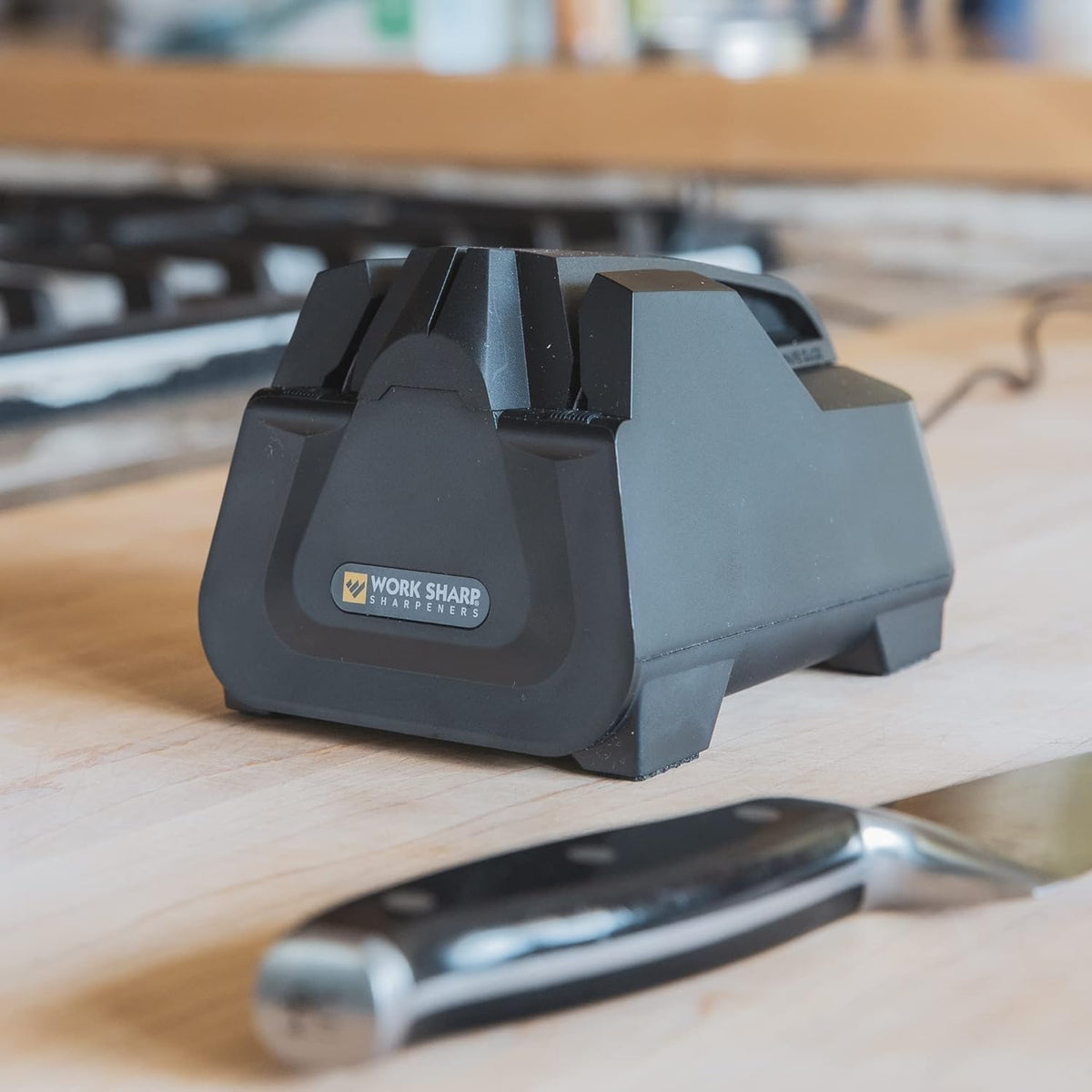 E2 Electric Kitchen Knife Sharpener – detail
