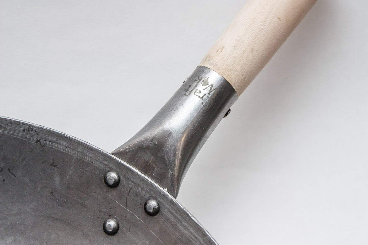 Traditional Hand Hammered Chinese Carbon Steel Wok with Wooden and Steel Helper – size reference