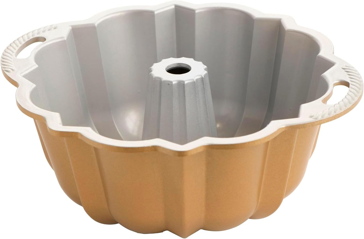 Anniversary Bundt, 15 Cups, Gold – detail