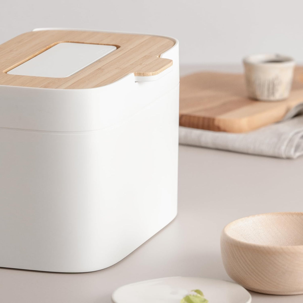 Compost Bin Kitchen 'Elin' | 1.2 GAL / 4.5L Countertop Compost Bin with Wooden – alternate view