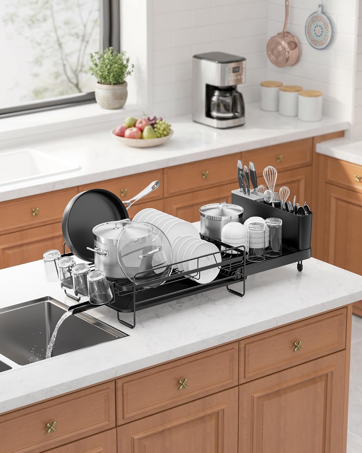 Extendable Dish Drying Rack, 19.2"-26.7" L x 12.9" W, Black – close-up