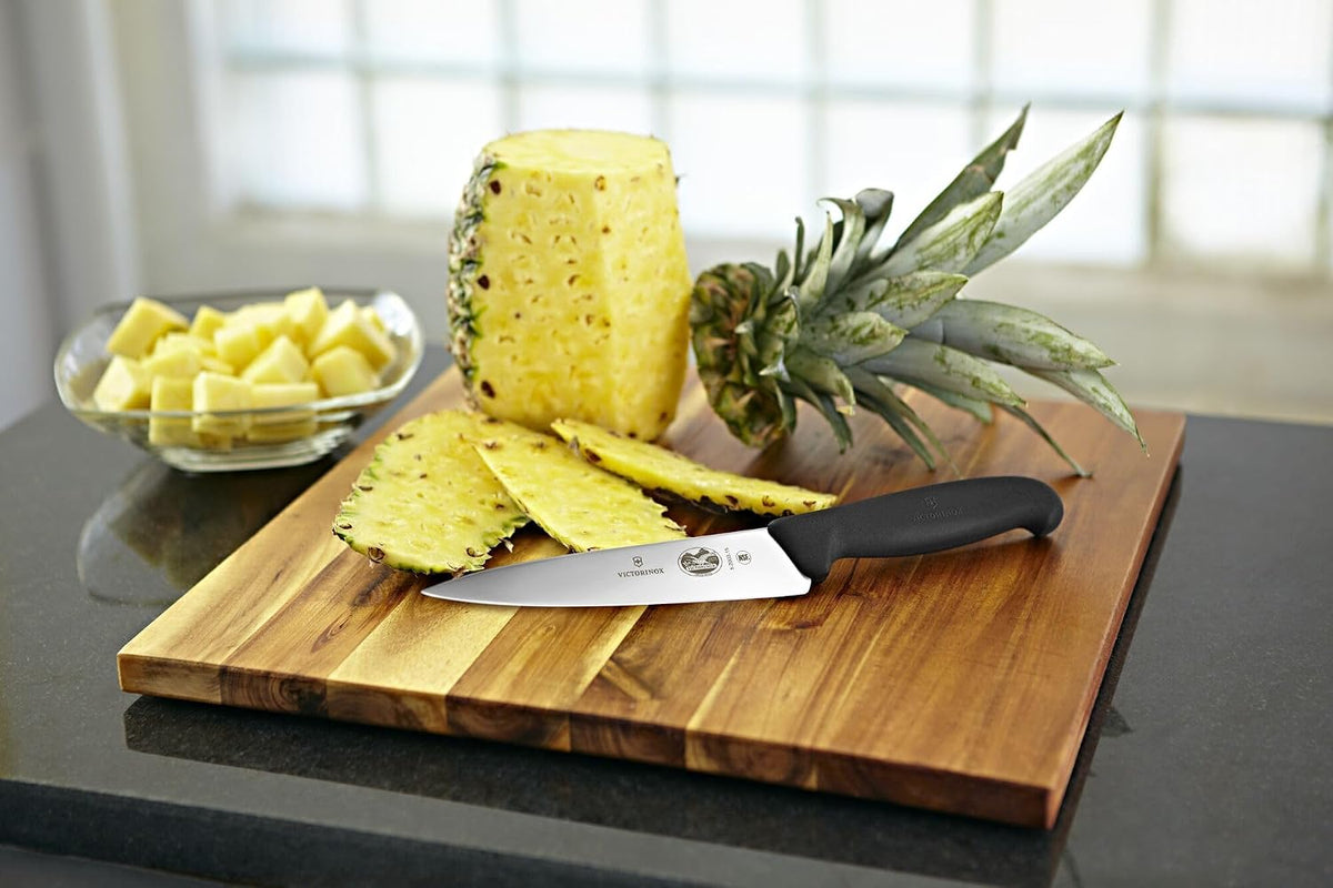 Fibrox 6 Inch Straight Edge Chef's Knife, Black – set view