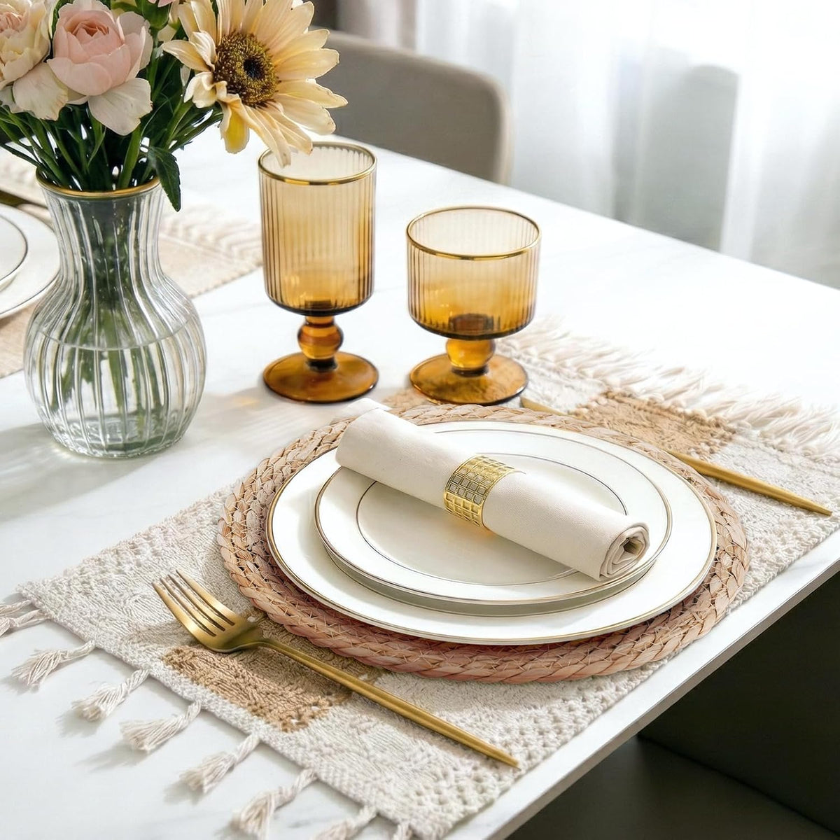 Placemats Set of 8 - Rattan Round Place Mats & 11.8” x 17” Cotton Braided – detail