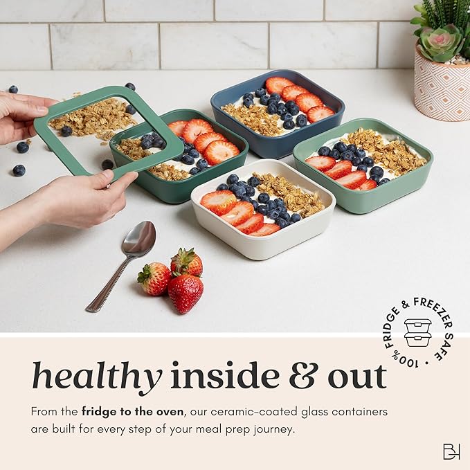 Ceramic Coated Glass Food Storage Container | No PTFE, PFOA, PFAS, and BPA | Reusable Non Toxic Meal Prep Container with Glass Lid | Easy To Store | 2.5 Cup Square [Smoke]
