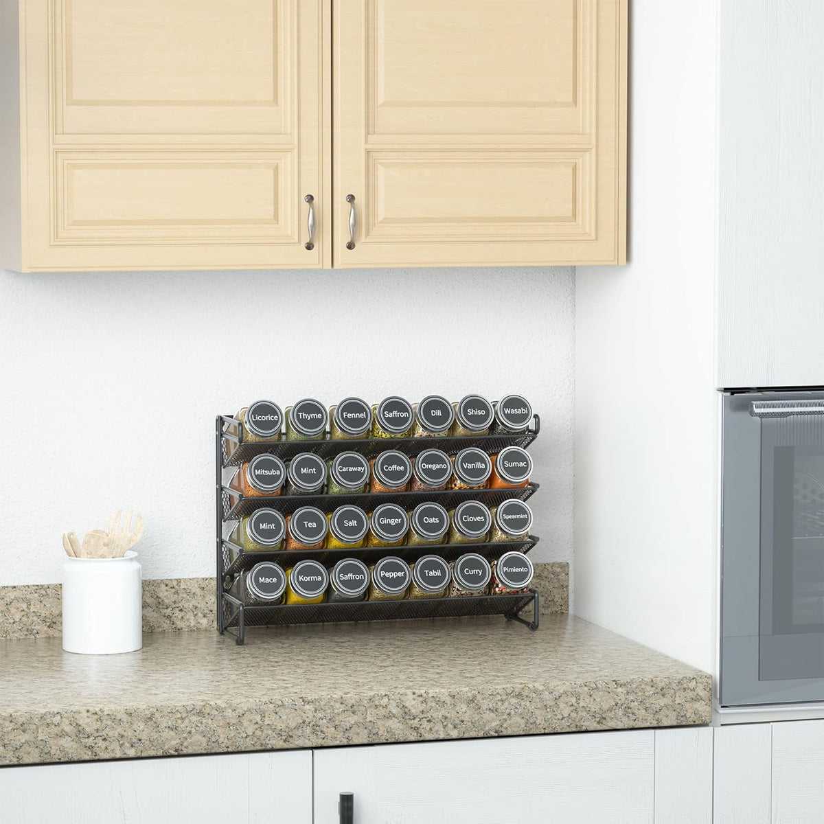 Spice Rack Organizer with 28 Spice Jars, 386 Spice Labels, Chalk Marker – detail