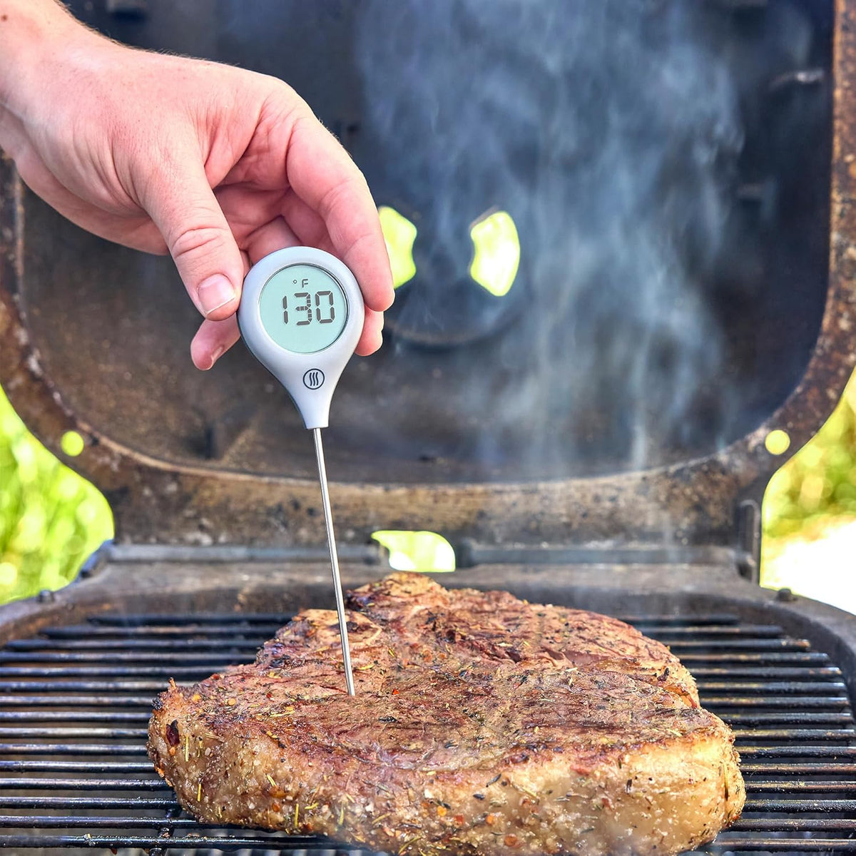 ThermoPop 2 — Best Value Instant Read Thermometer - Cayenne Pepper Red – close-up