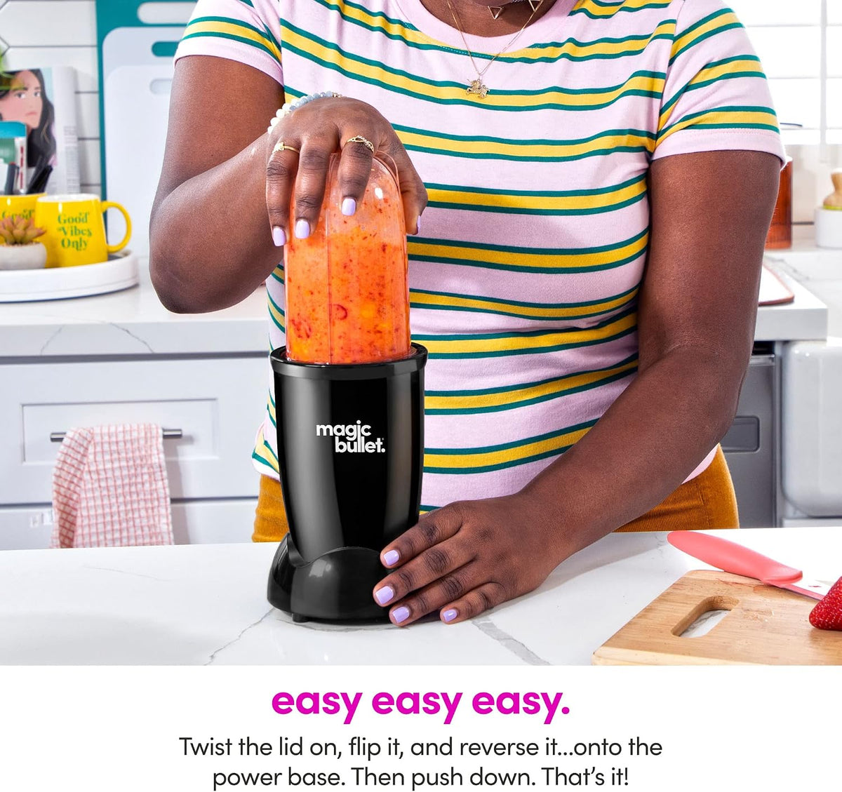 Personal Blender, 22 oz Cup, 250 Watt, Black, MBR-1101AK – set view