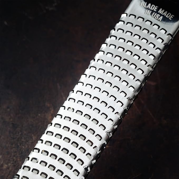 Microplane Zester Grater in Cashmere Beige for Citrus Fruits, Hard Cheese, Ginger, Chocolate and Nutmeg with Fine Stainless Steel Blade - Made in USA