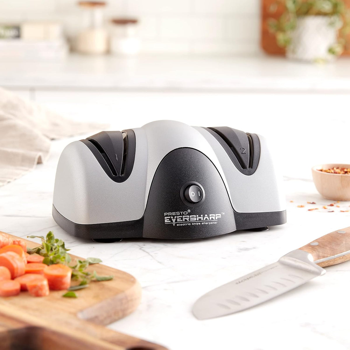 08800 EverSharp Electric Knife Sharpener – size reference