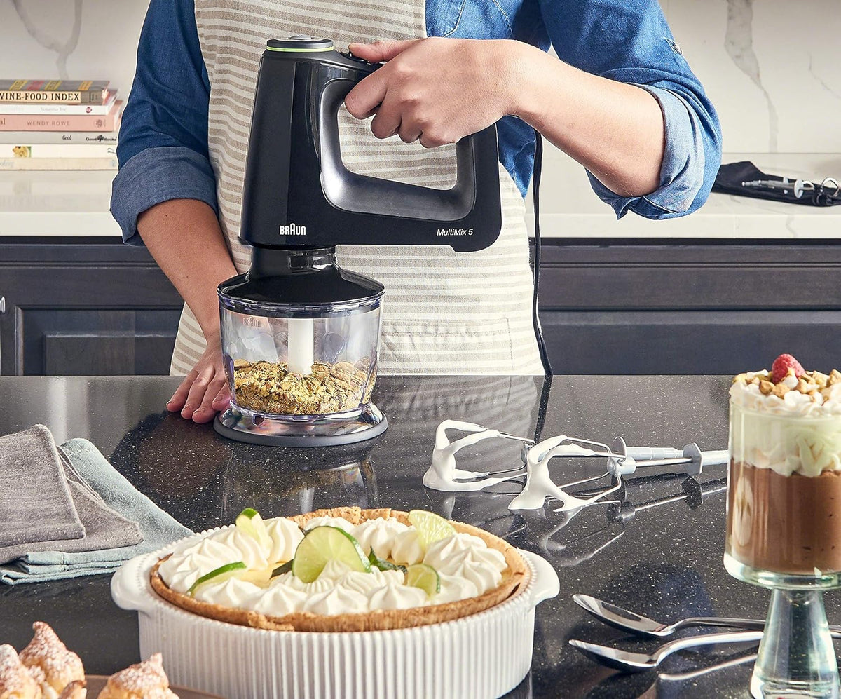 MultiMix 5 Hand Mixer, SmartMix Tech, 350W, 9-Speed + Turbo – set view