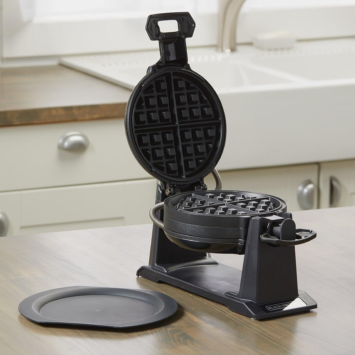 Rotating Belgian Waffle Maker – alternate view